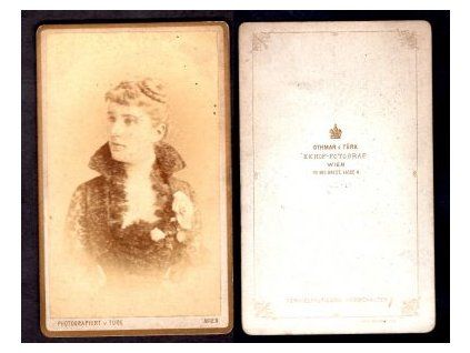 Atelier: TÜRK von, Otomar, Wien. Portrét ženy. 2. pol. 19. století.