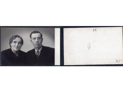 HRANICE. Rodinná fotografie.