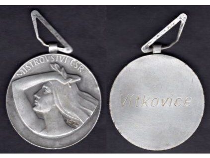 VÍTKOVICE. Mistrovství ČSR v lehké atletice. Stříbrná medaile za II. místo. 1974.