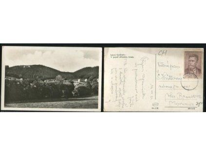 LÁZNĚ KYNŽVART. V pozadí zřícenina hradu. 1951.