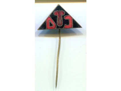 AA573