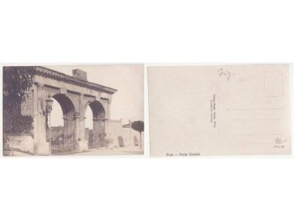 Pula. Porta Gemini.