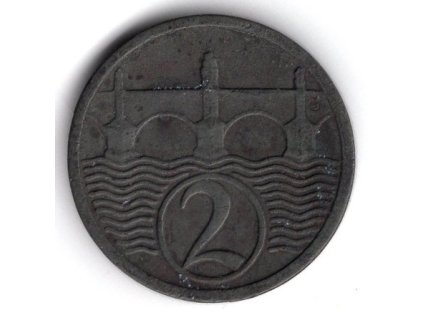 cervenec037