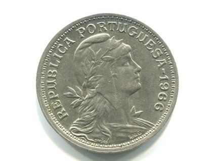 G272