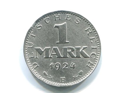MM825