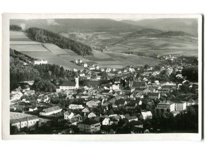 je070
